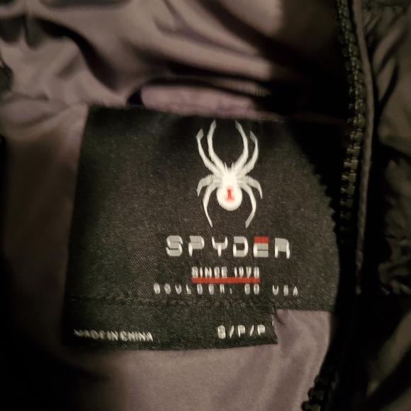 Mens Spyder Puffer Jacket with hood. Size Small.  Black.   In good condition. - Picture 3 of 7